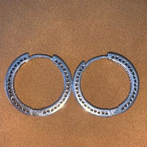Pandora hoops